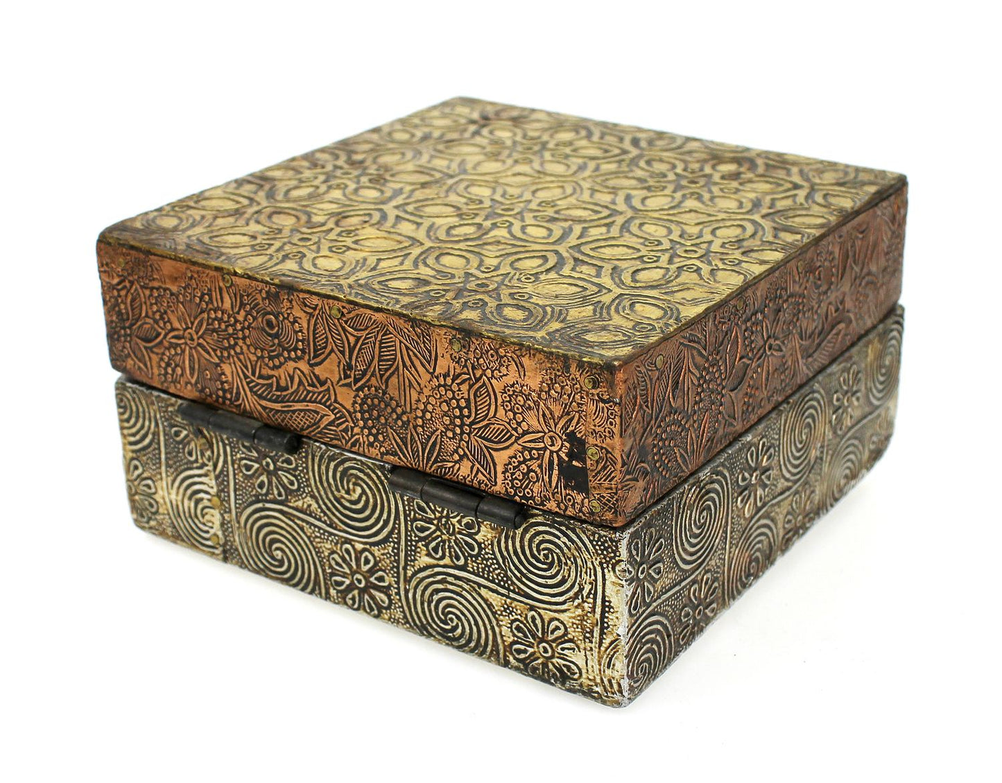 Schatulle Holzbox 11x11 x 6 cm, Holzkästchen Messing Kupfer platiniert Ornamente Verzierungen, Schatzkiste Schmuckkiste, Box mit Klappdeckel